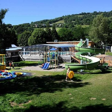 Camping Les Vernieres La Bourboule ภายนอก รูปภาพ